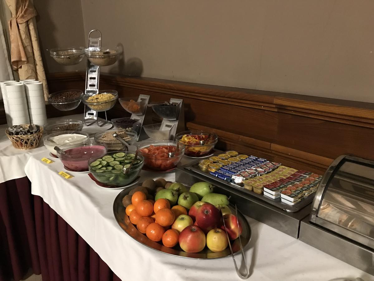 Hotel Zlata Stika Pardubice Luaran gambar